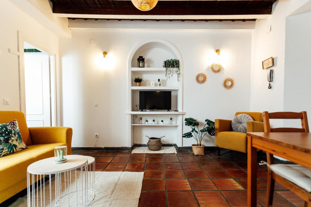 Alohamundi Alcazares Sevilla Buitenkant foto