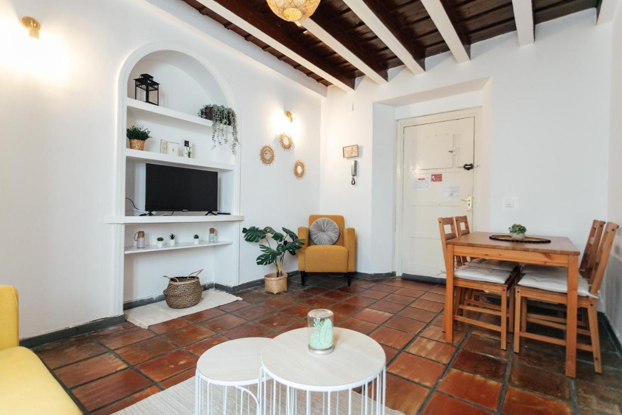 Alohamundi Alcazares Sevilla Buitenkant foto